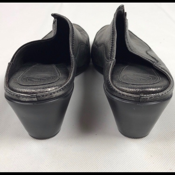 Nature Leather Clogs 8 - Picture 4 of 5